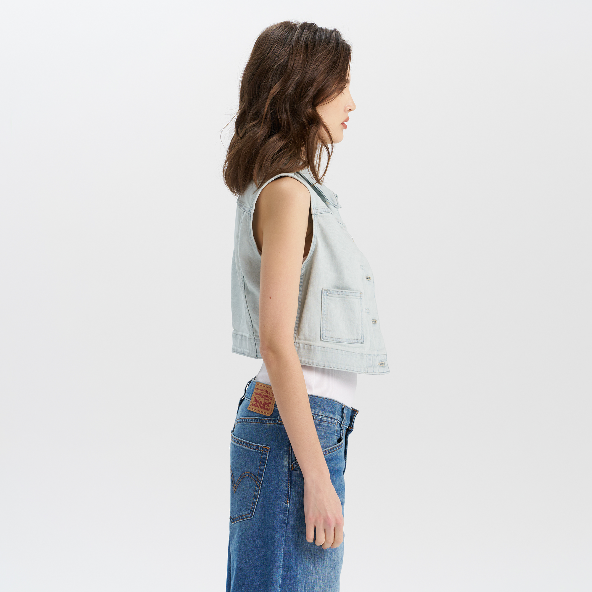 Levi's? Women's Performance Cool Denim Vest - Image 5