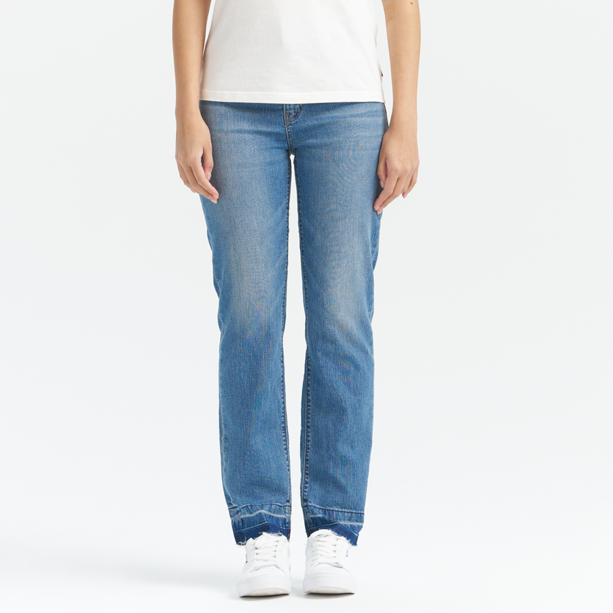 Levi's® Women's 724™ Performance Cool High-Waisted Straight Jeans