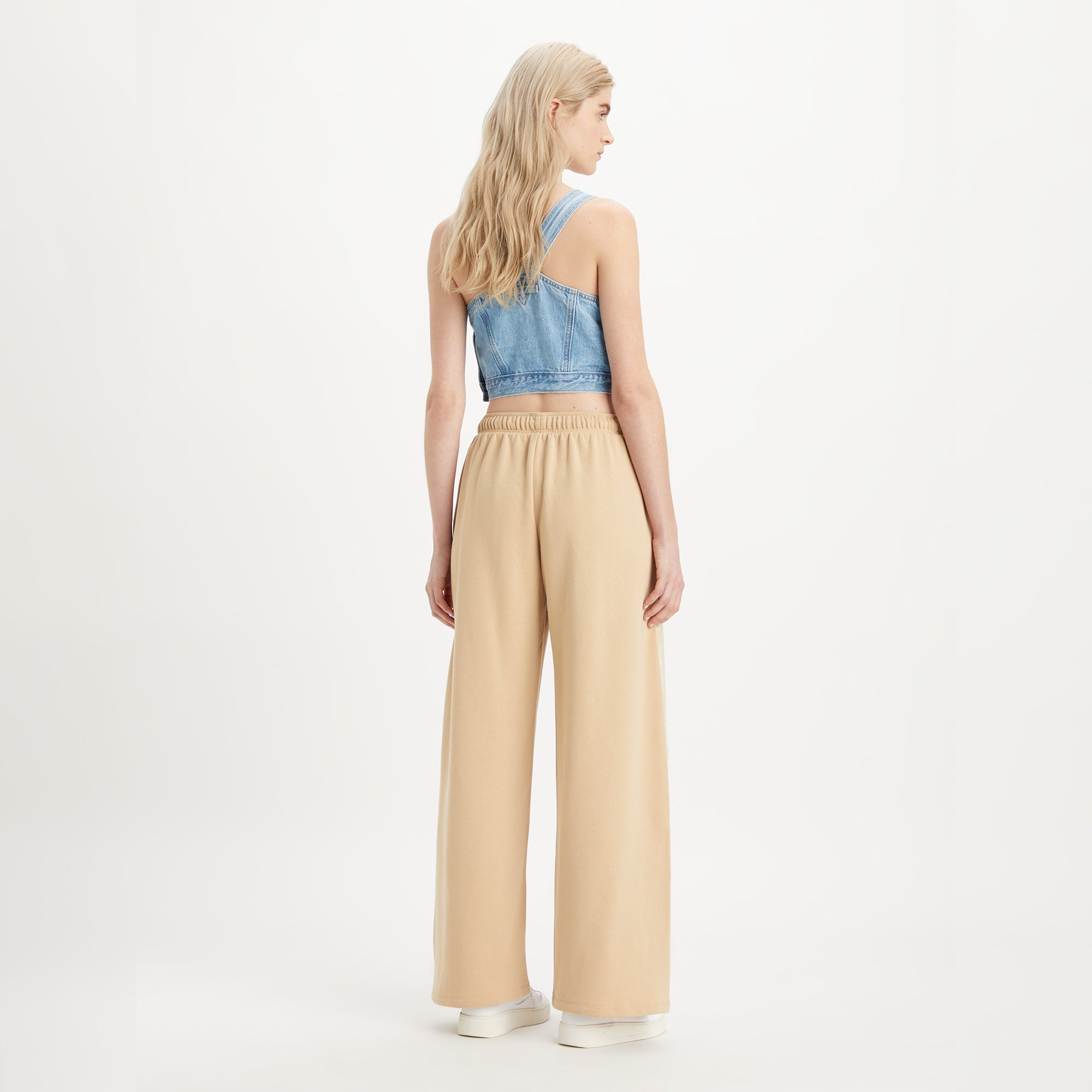 Levi's? Women's Graphic Low Rider Sweatpants - Image 3