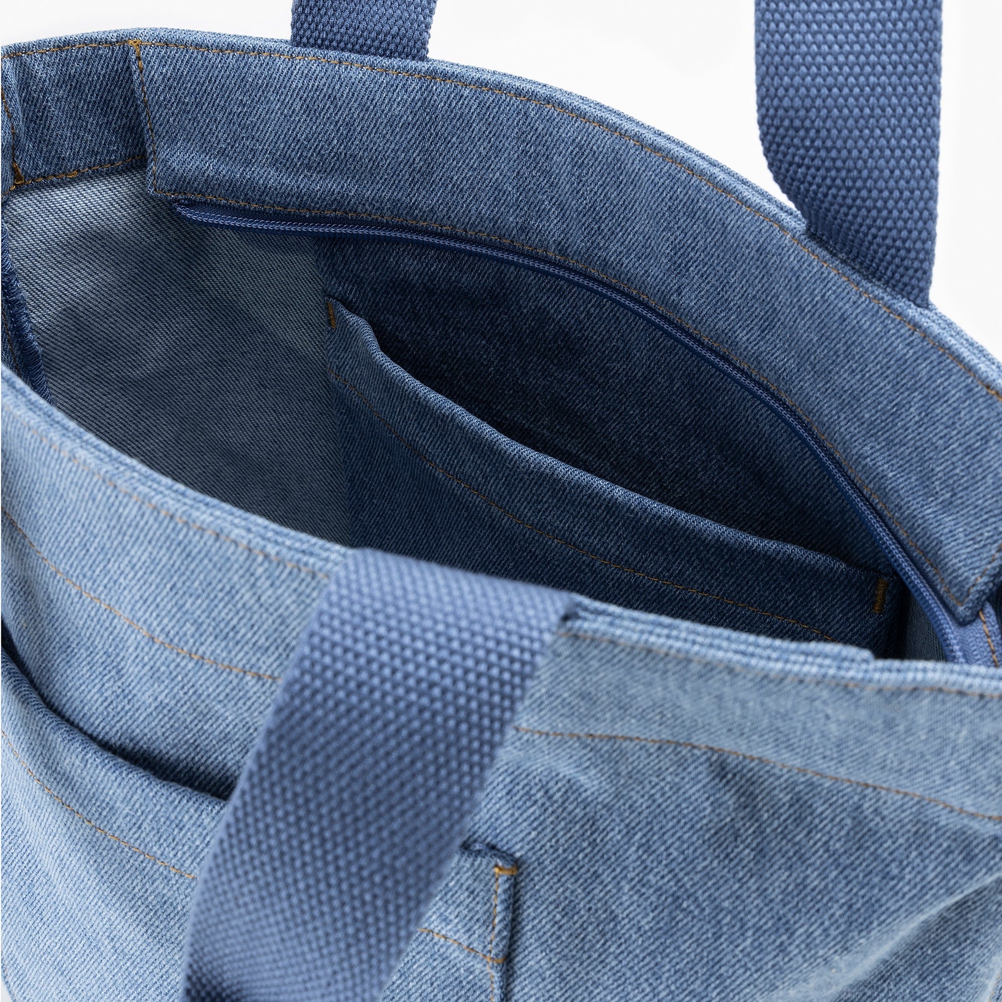 Levi's® Men's Icon Tote - Image 4