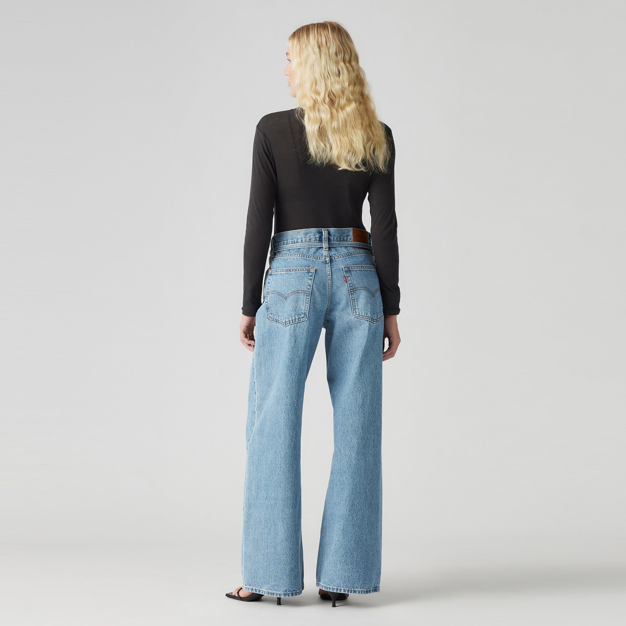 Levi's® Women's XL Straight Jeans - Image 4