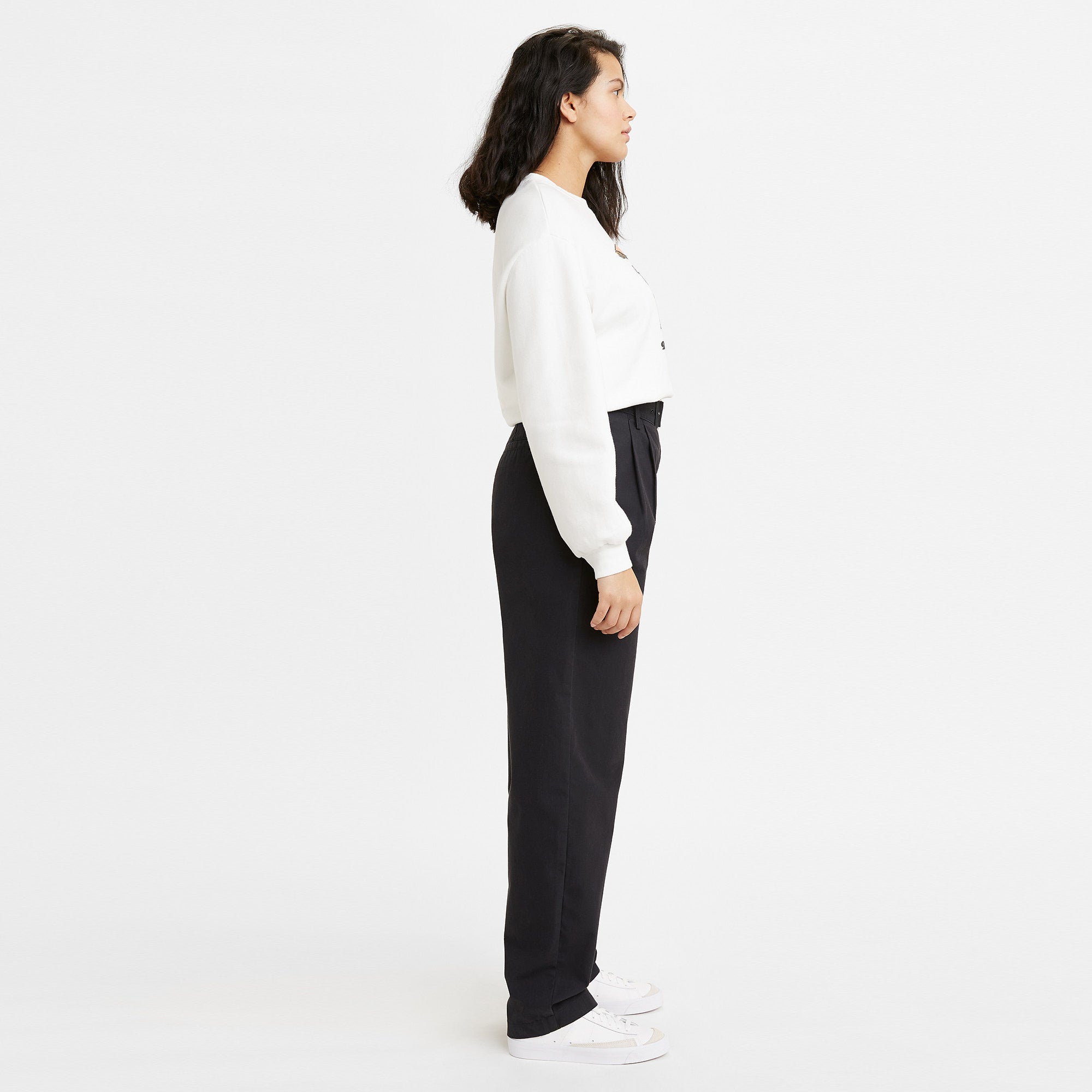Levi's? Women's Tailored High Loose Taper Pants - Image 4