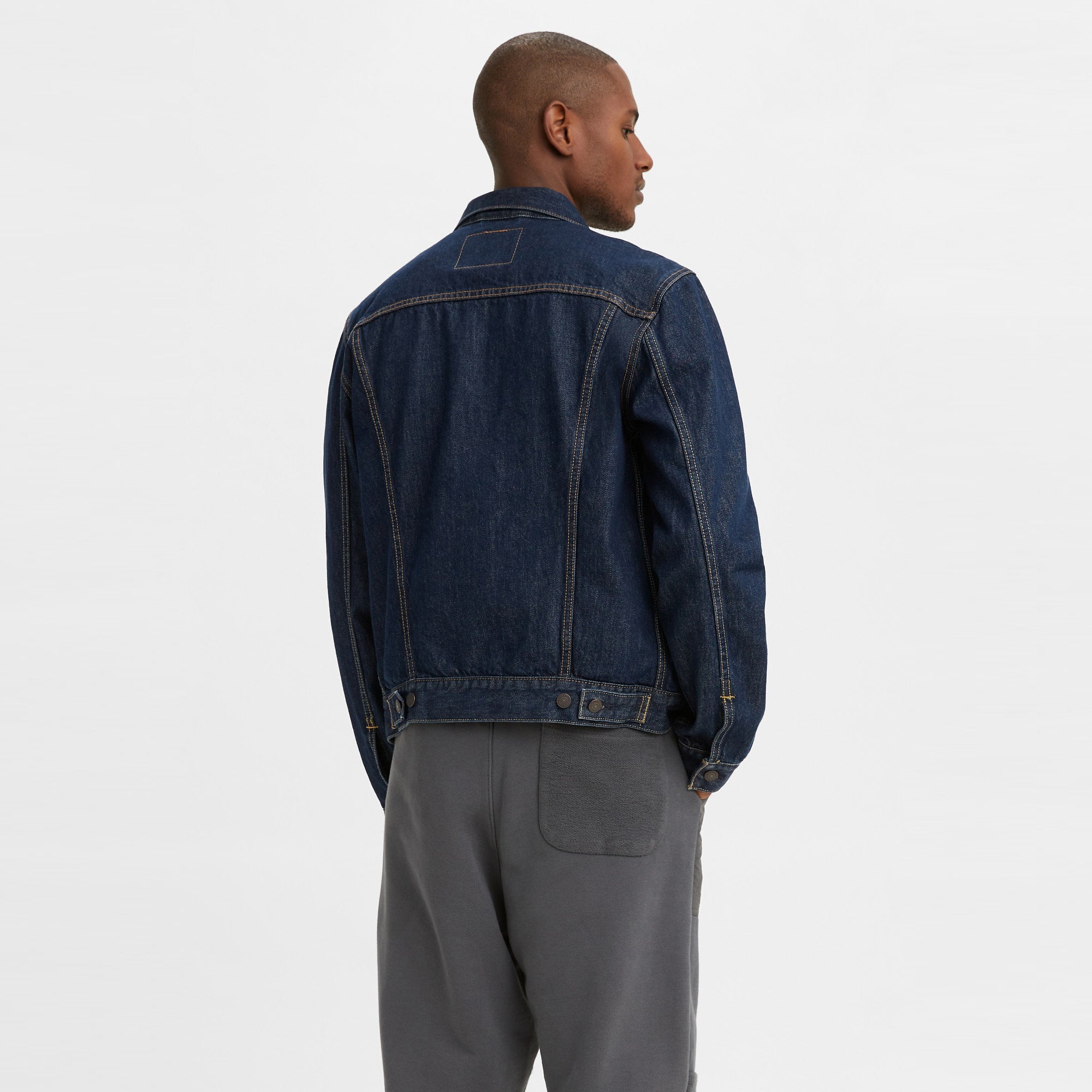Levi's? Men's Trucker Jacket - Image 2