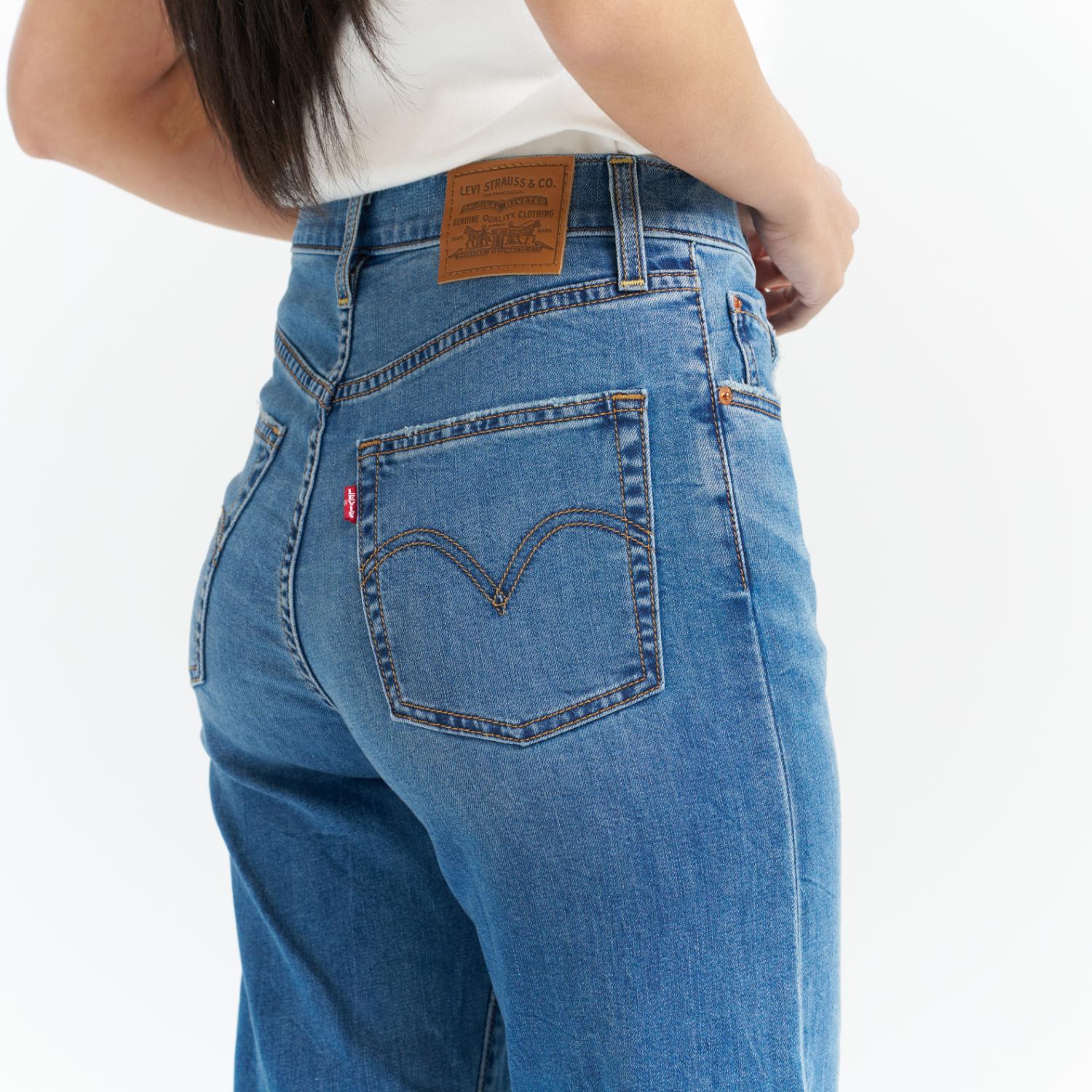 Levi's® Women's PerformanceCool Ribcage Straight Ankle Jeans - Image 7