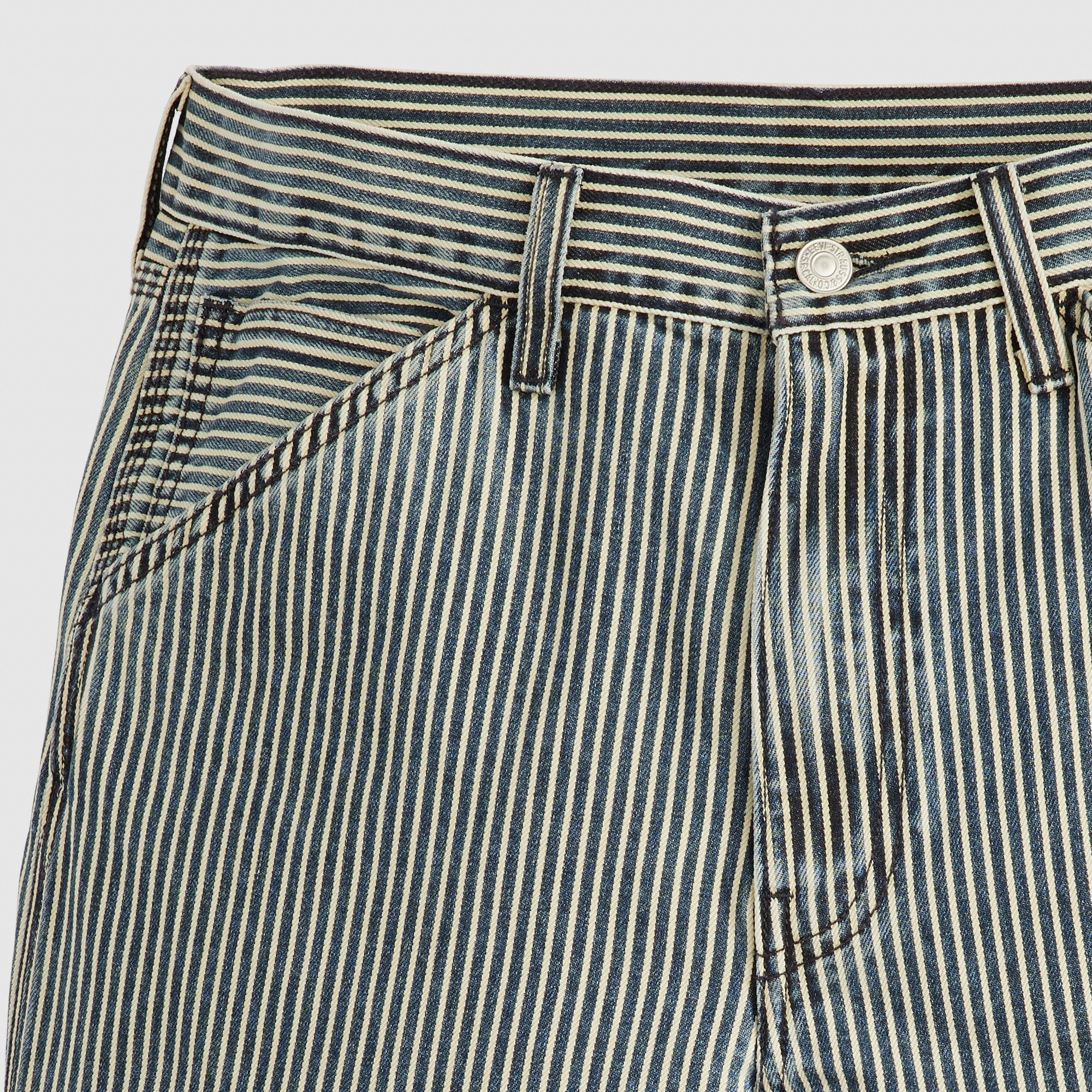 Levi's® Men's 568™ Loose Carpenter Shorts - Image 6