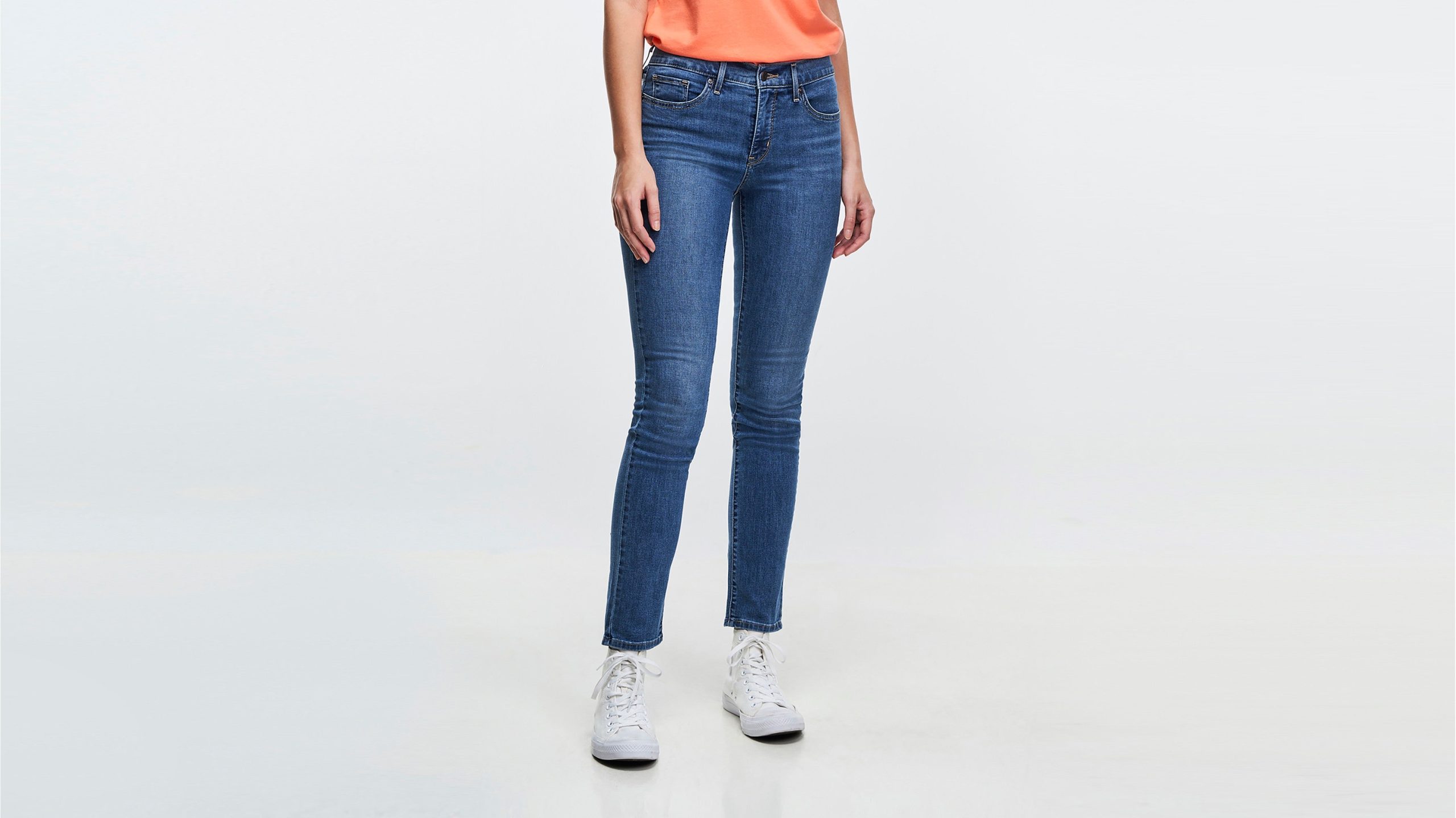 Levi's® Women's 312 Shaping Slim Jeans (Cool Collection) - Image 4
