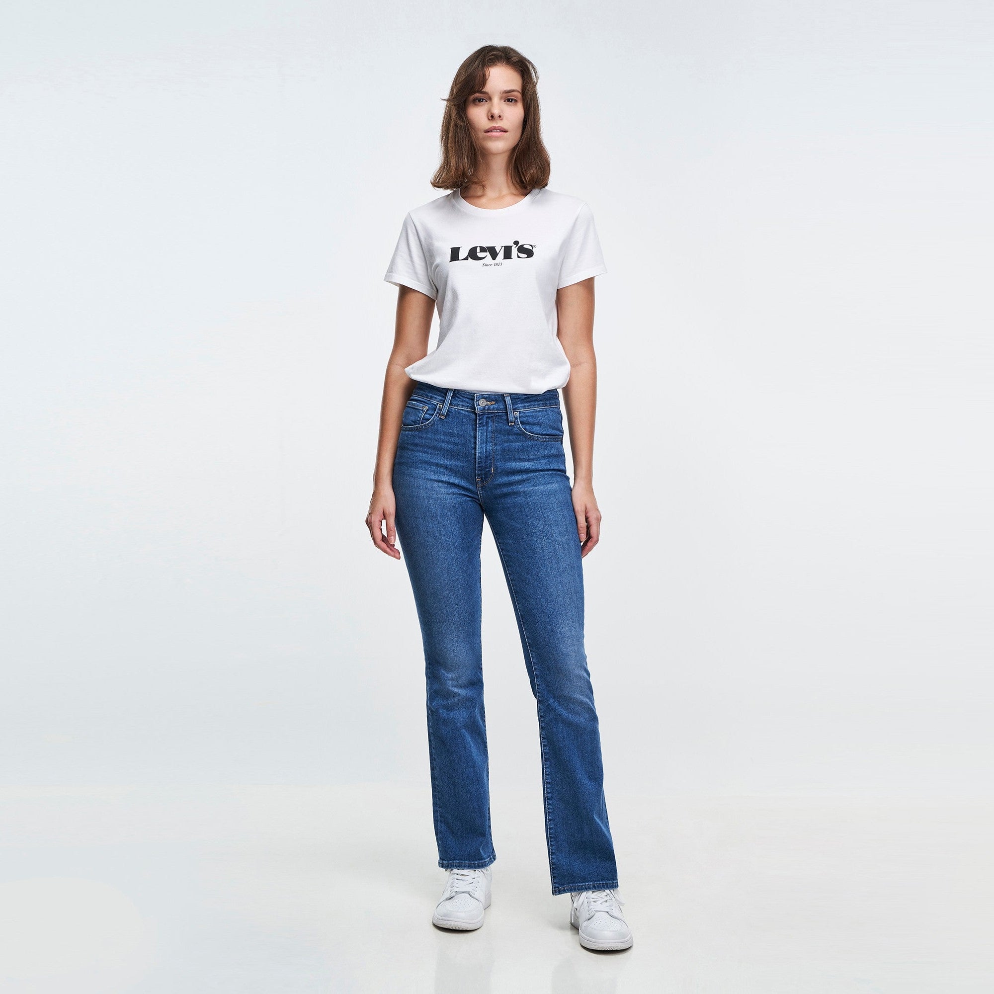 Levi's® Women's 725 High-Rise Bootcut Jeans - Image 3