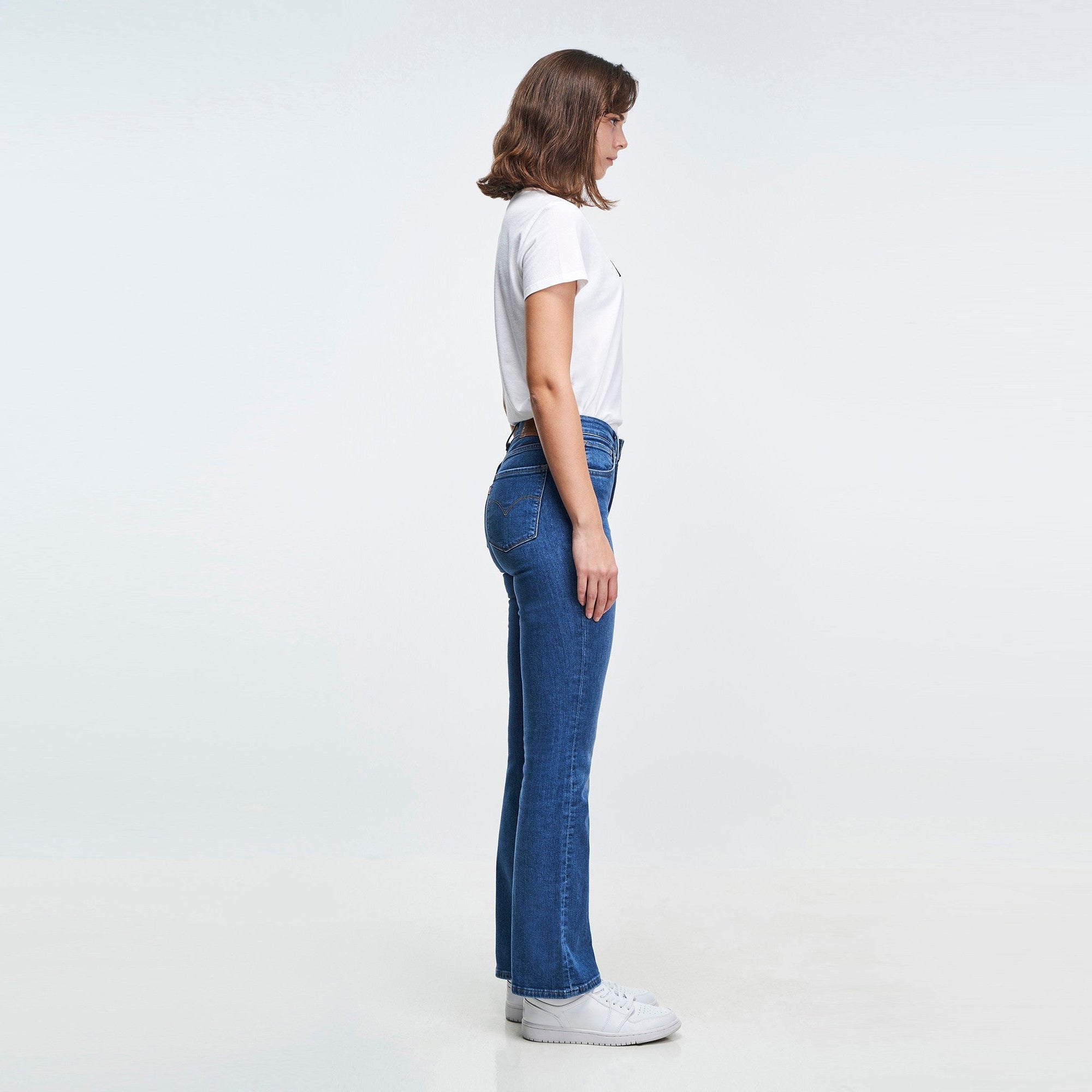 Levi's® Women's 725 High-Rise Bootcut Jeans - Image 5