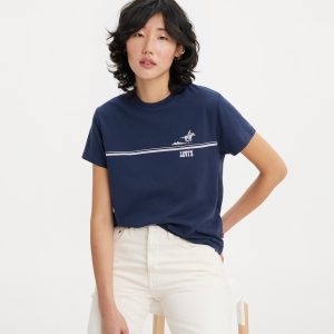 Levi's® Women's Graphic Classic Tee