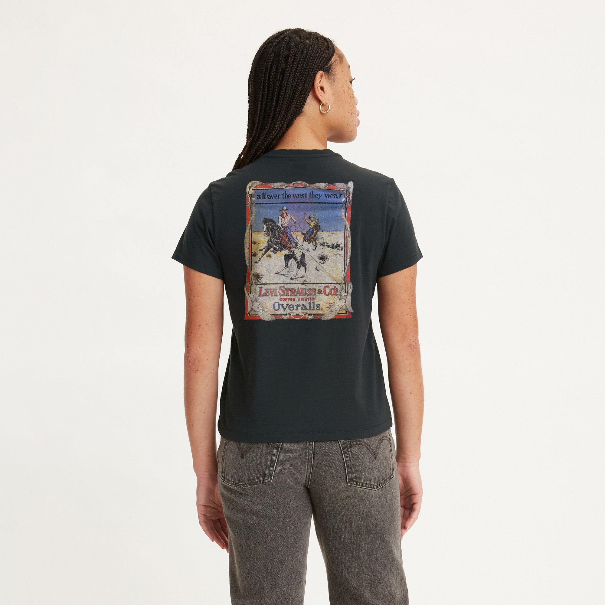Levi's? Women's Graphic Classic Tee - Image 2