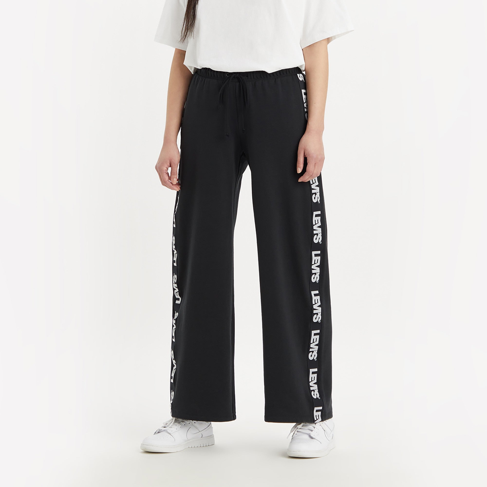 Levi's? Women's Graphic Low Rider Sweatpants
