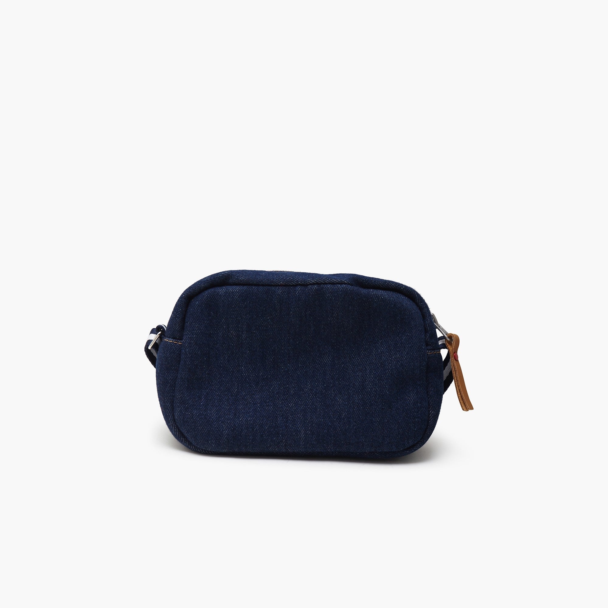 Levi's® Women's Lunar NY Camera Bag - Image 2
