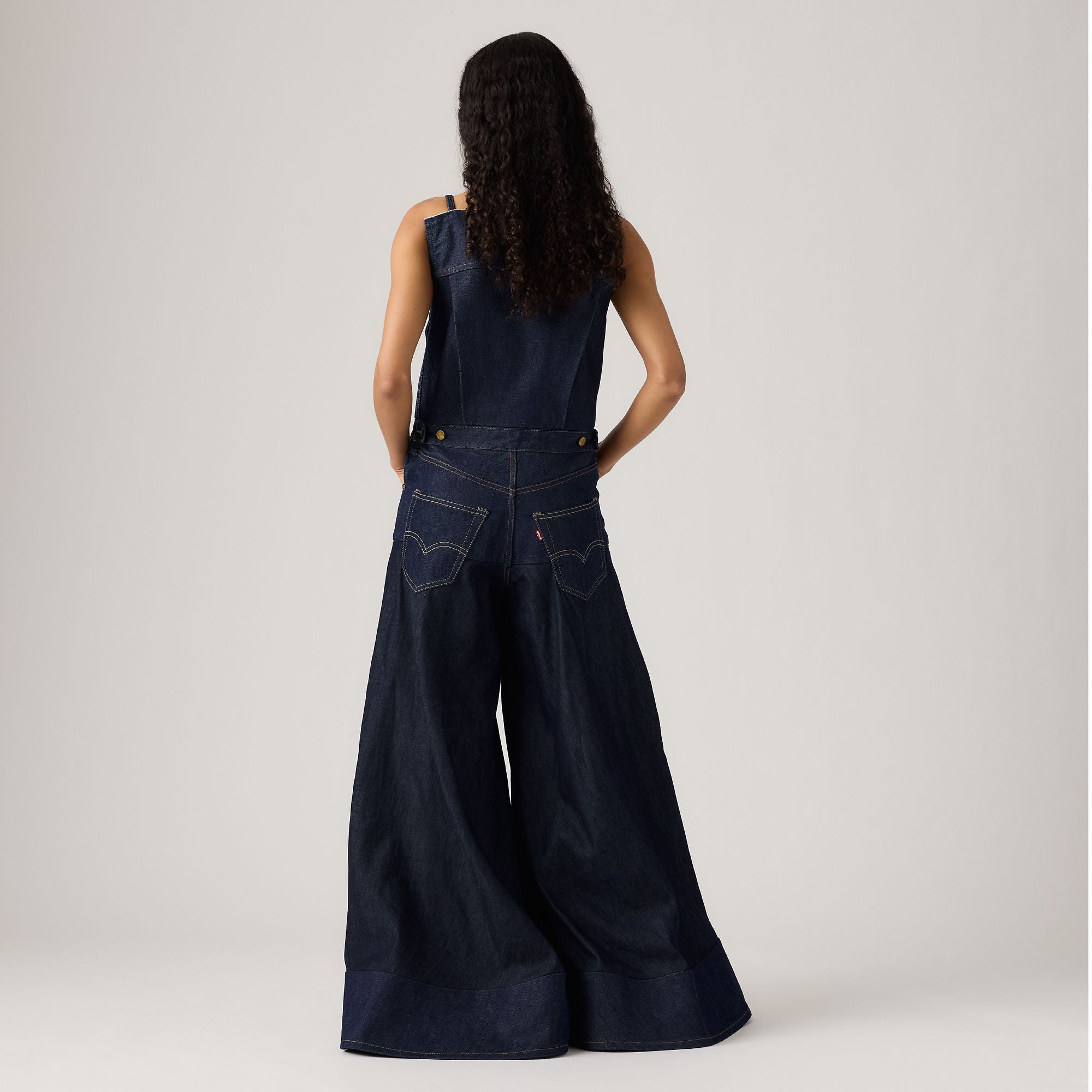 Levi's? x sacai women's denim jumpsuit - Image 4